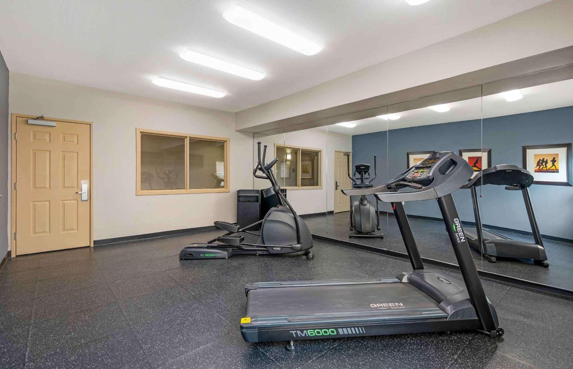Extended Stay America Suites - Indianapolis - Airport - W Southern Ave Экстерьер фото