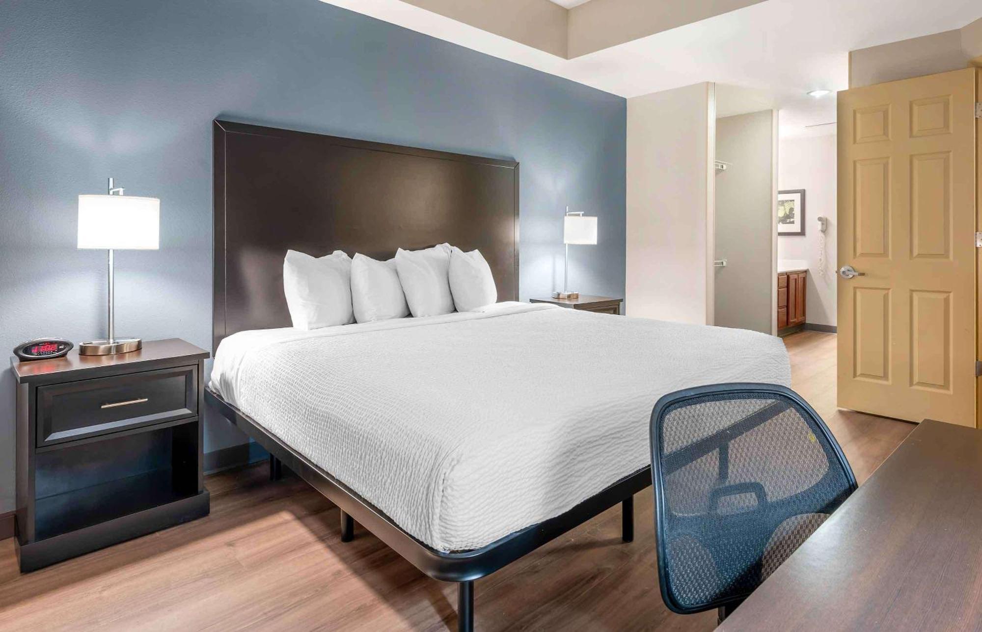Extended Stay America Suites - Indianapolis - Airport - W Southern Ave Экстерьер фото